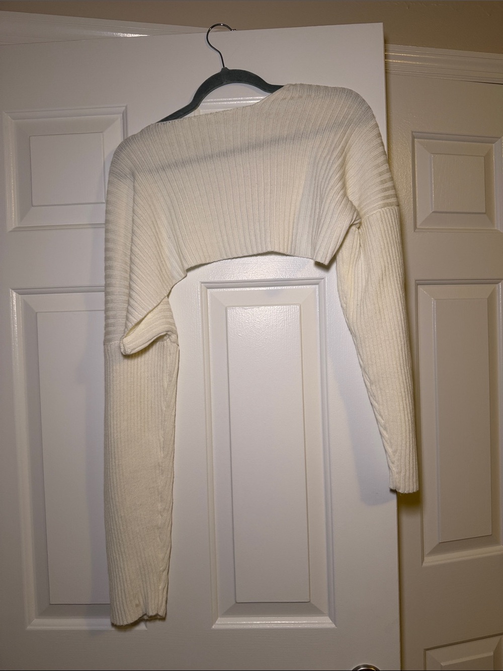 Cropped Ribbed Bolero Sweater - Cream - Picture 2 of 3